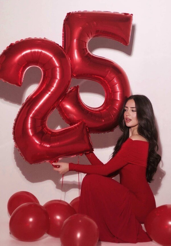 Red Balloons Birthday Photoshoot