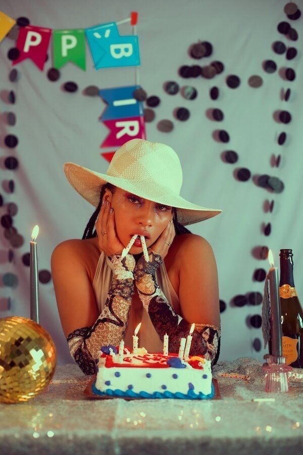Festive Birthday Cake Photoshoot
