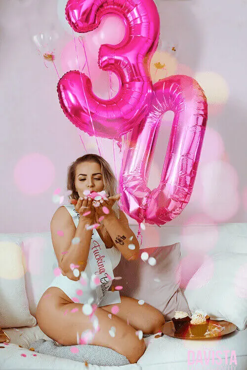 30th birthday photoshoot ideas for her