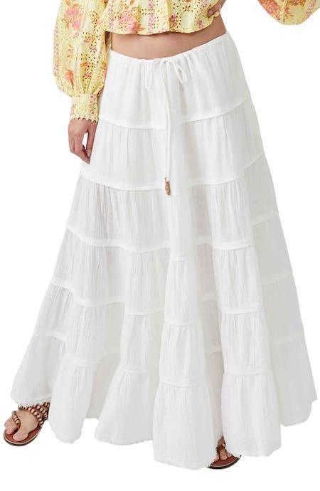 summer vacation outfits for beach and island white maxi skirt