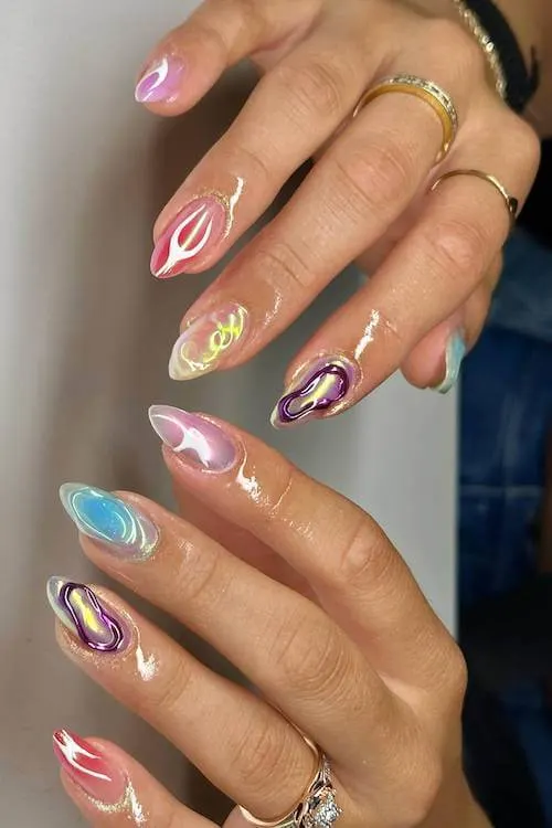August nails