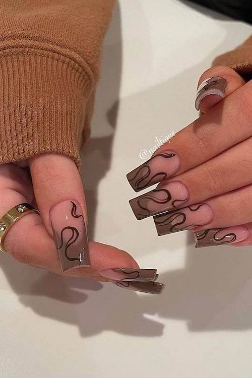 August nails