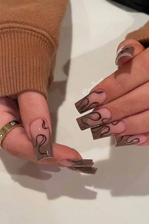 August nails
