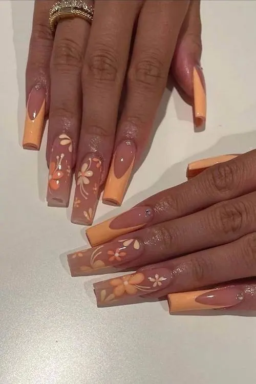 August nails