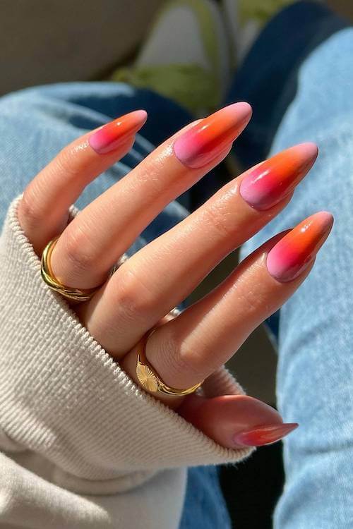 August nails