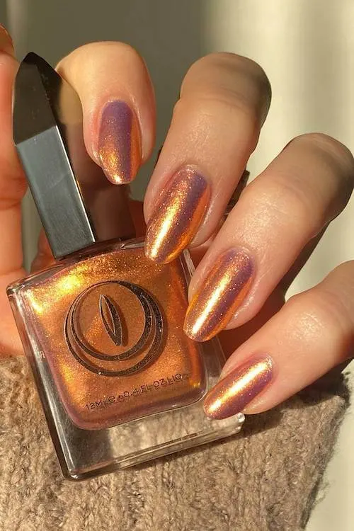 August nails
