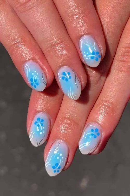 August nails