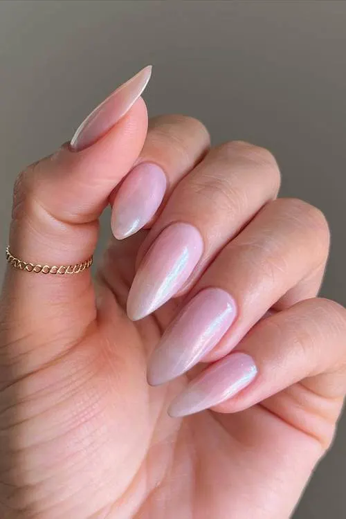 August nails