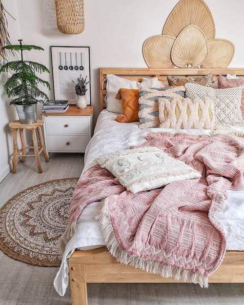 Bedroom Decor Ideas For Women 1