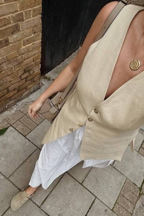 Birkenstock clogs outfit