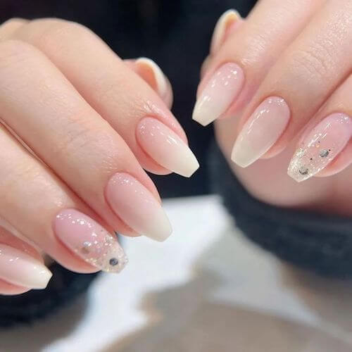 long Chinese nails