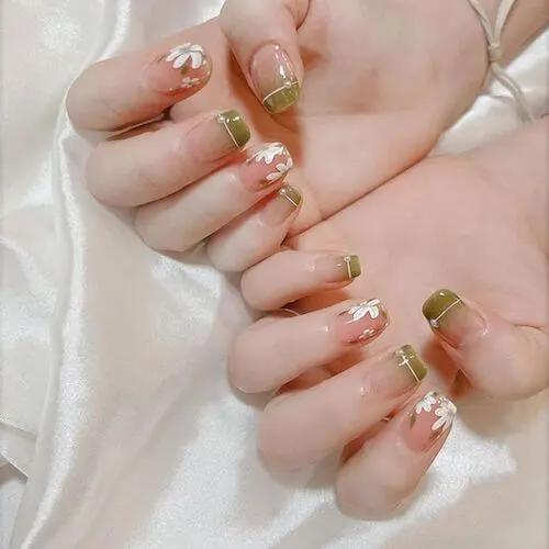 short Chinese nails