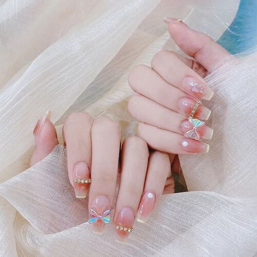 short Chinese nails