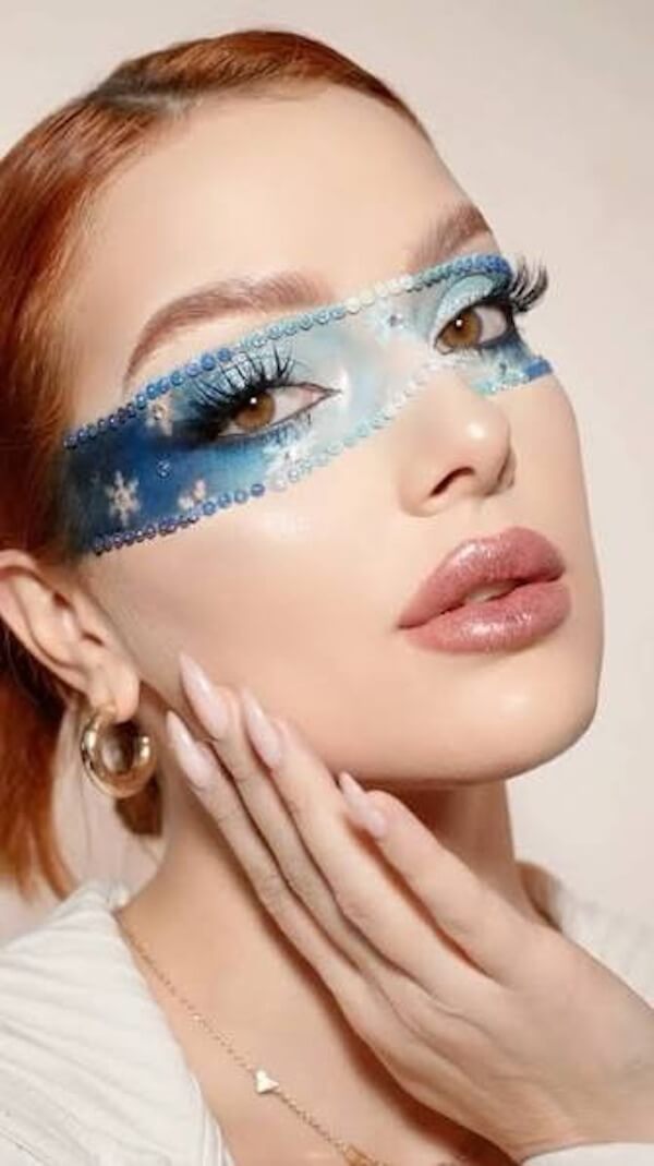 Winter Wonderland Ice Queen Eye Makeup