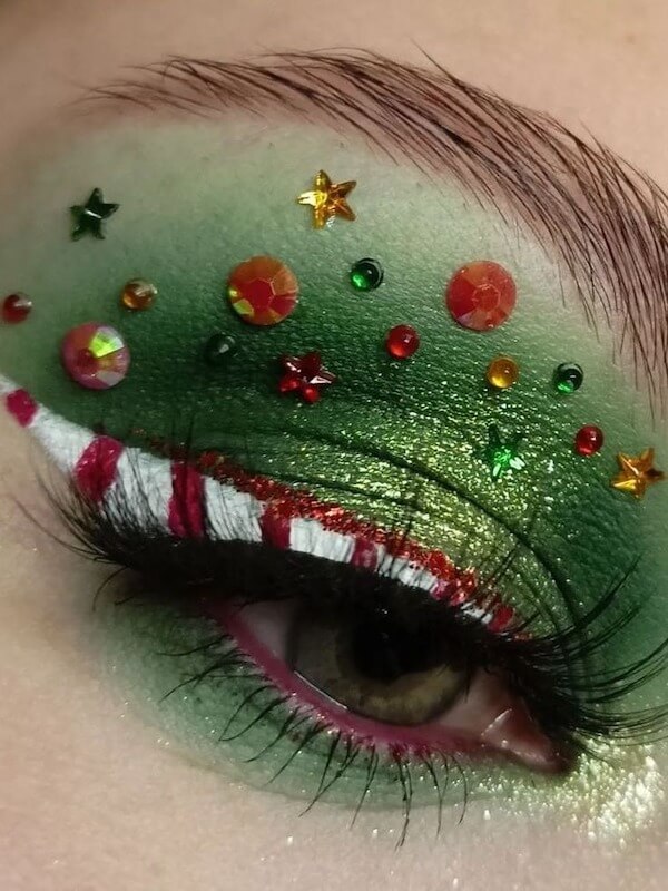 Christmas Tree Ornament Eye Makeup