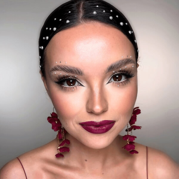 Pearl Accents and Berry Lips