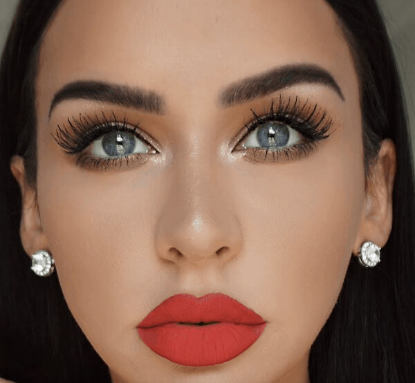 Timeless Red Lip Holiday Makeup
