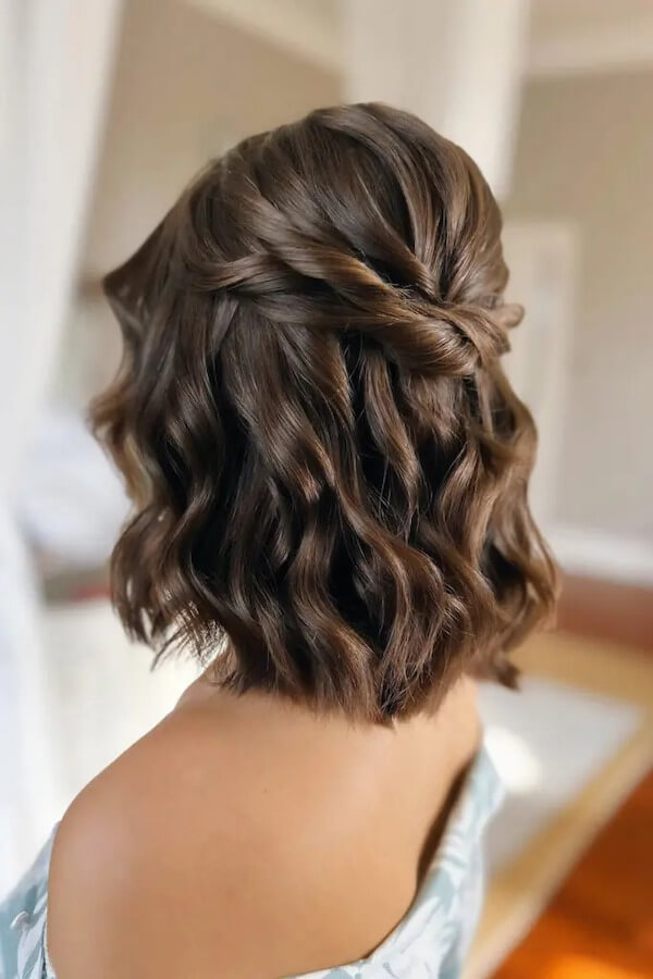 Romantic Twisted Half-Updo