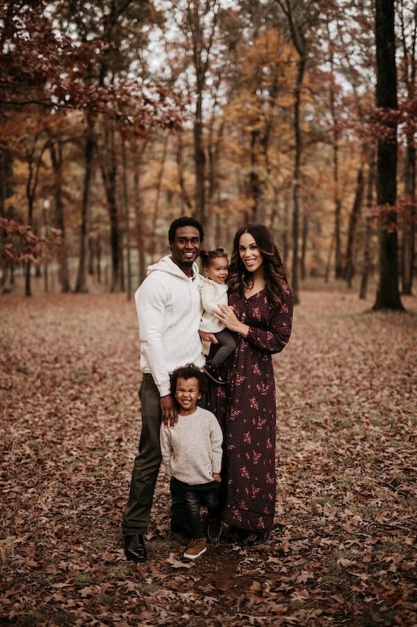 Earthy Toned Winter Family Outfit Ideas