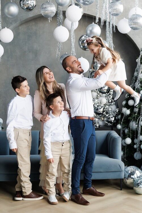 Christmas photoshoot ideas for families