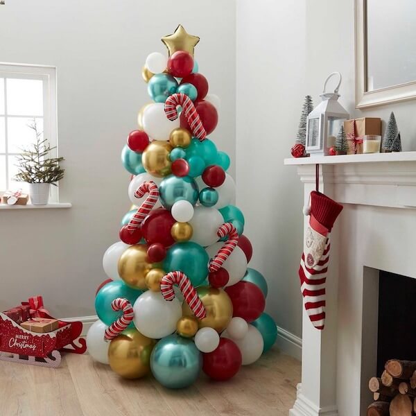 Balloon Christmas Tree