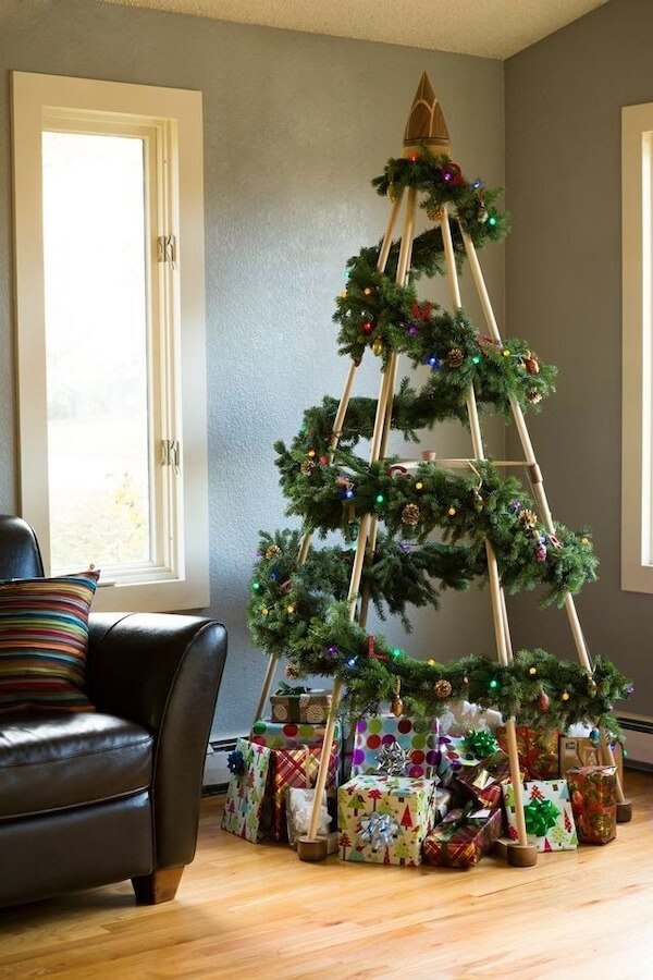 Wooden Ladder Holiday Tree