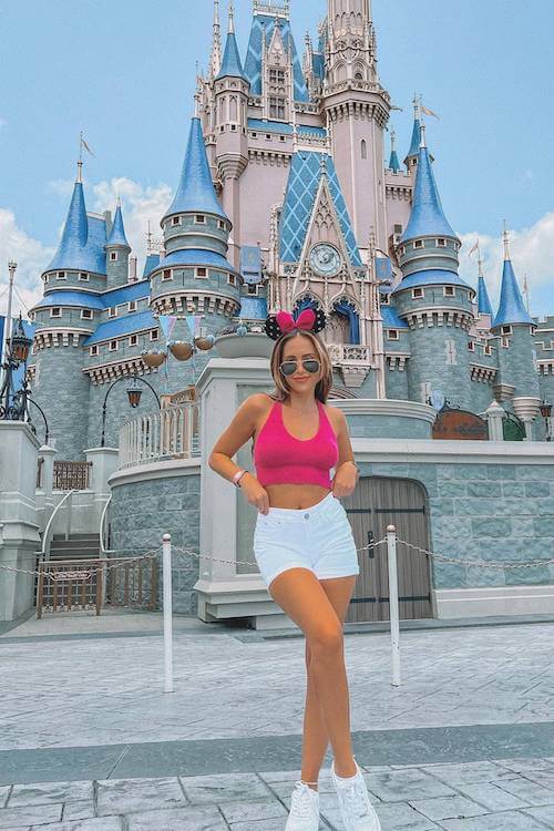 Disney outfits women