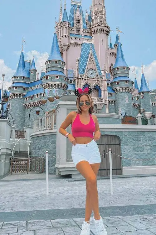 Disney outfits women