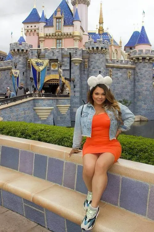 Disney outfits women