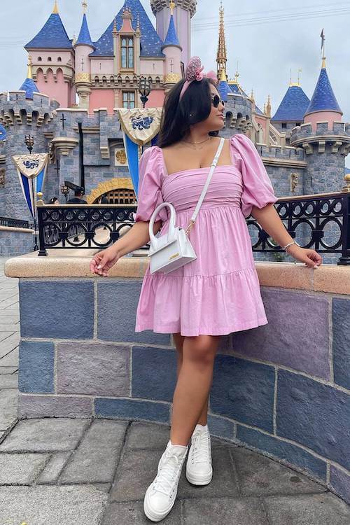 Disney outfits women