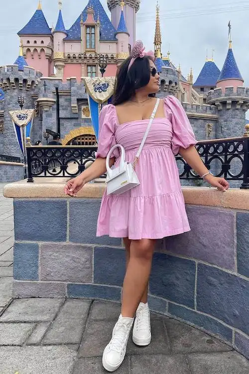 Disney outfits women