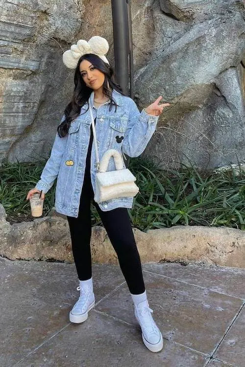 40+ Trendy Disney Outfits for Spring, Summer, Fall and Winter - Girl ...