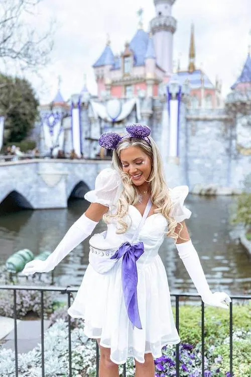 Disney outfits for women
