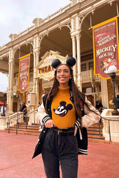 Disney outfits for women