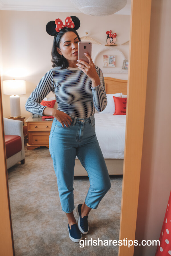 Striped Top and Cropped Mom Jeans