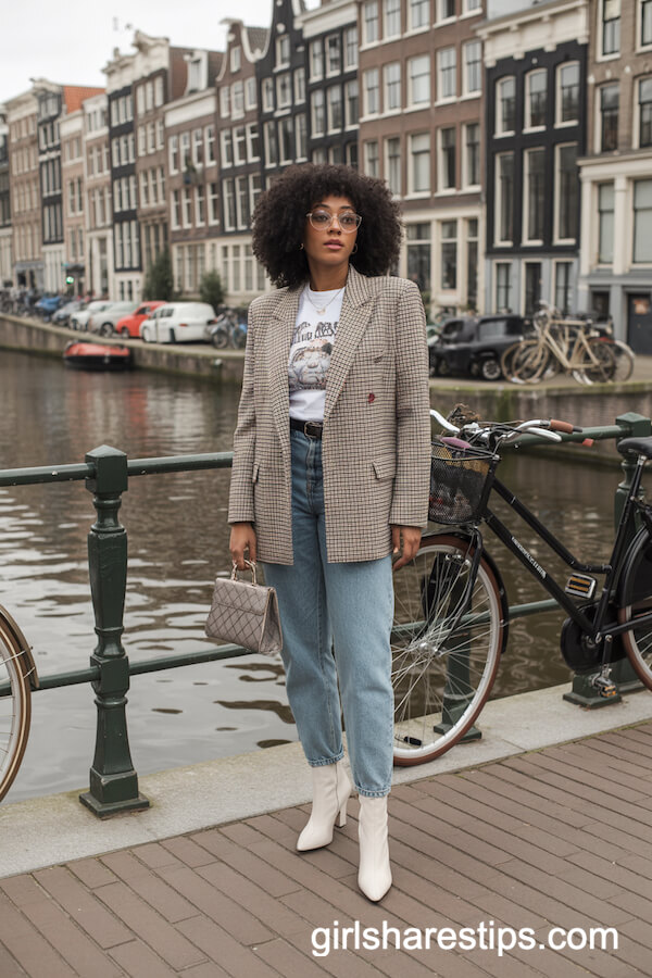 Amsterdam Plaid Blazer & Mom Jeans