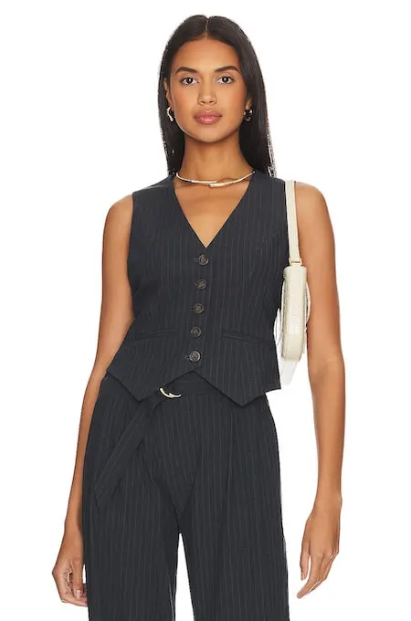 work outfits with sneakers Revolve Vest