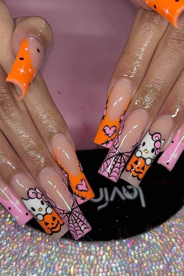 Hello Kitty nails