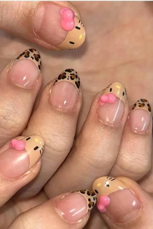 Hello Kitty nails