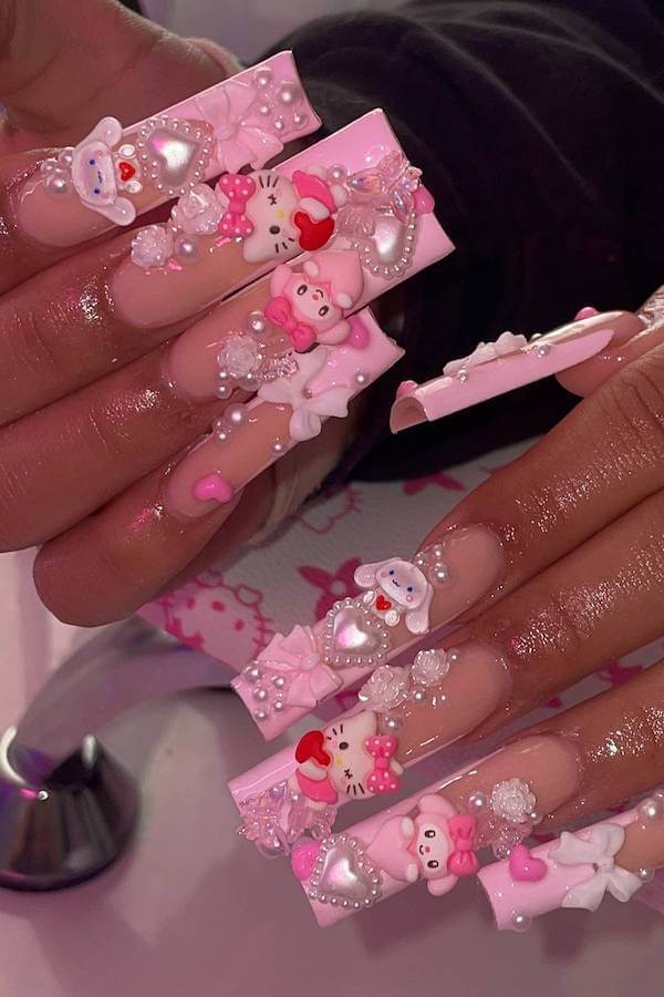 Hello Kitty nails