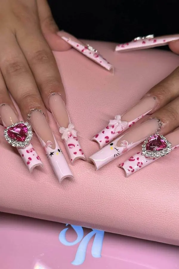 Hello Kitty nails
