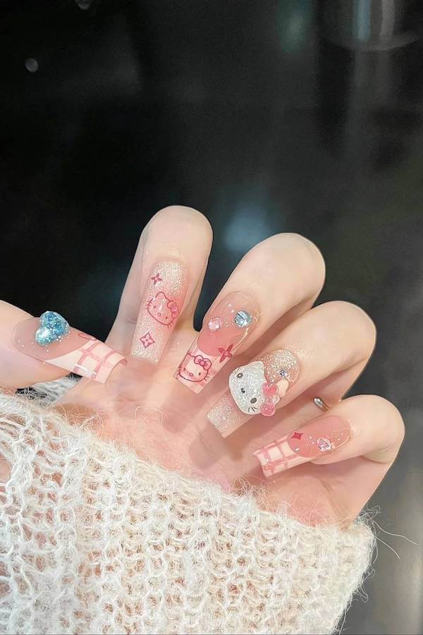 Hello Kitty nails