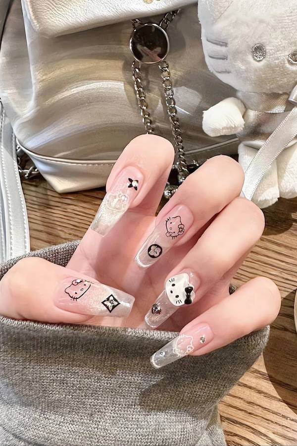 Hello Kitty nails