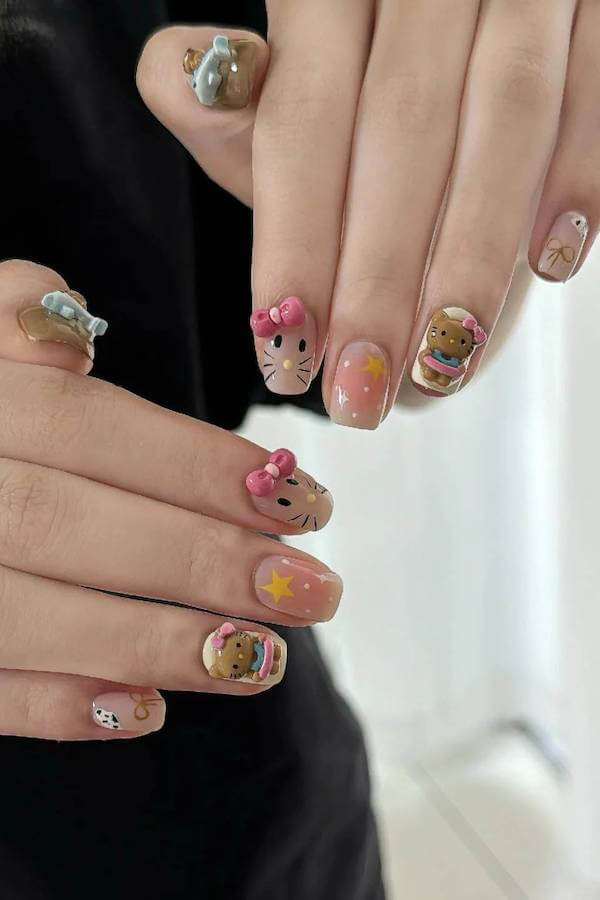 Hello Kitty nails