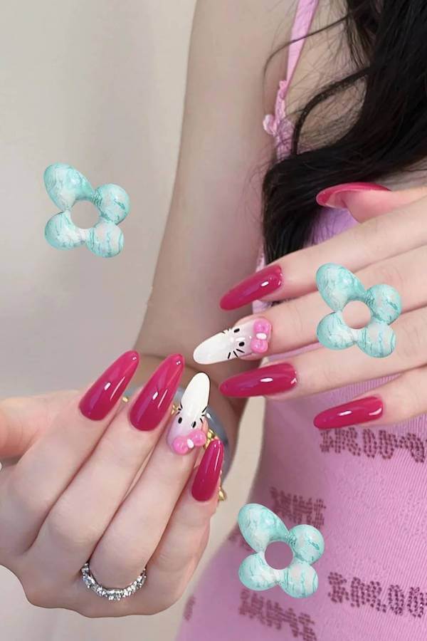 Hello Kitty nails