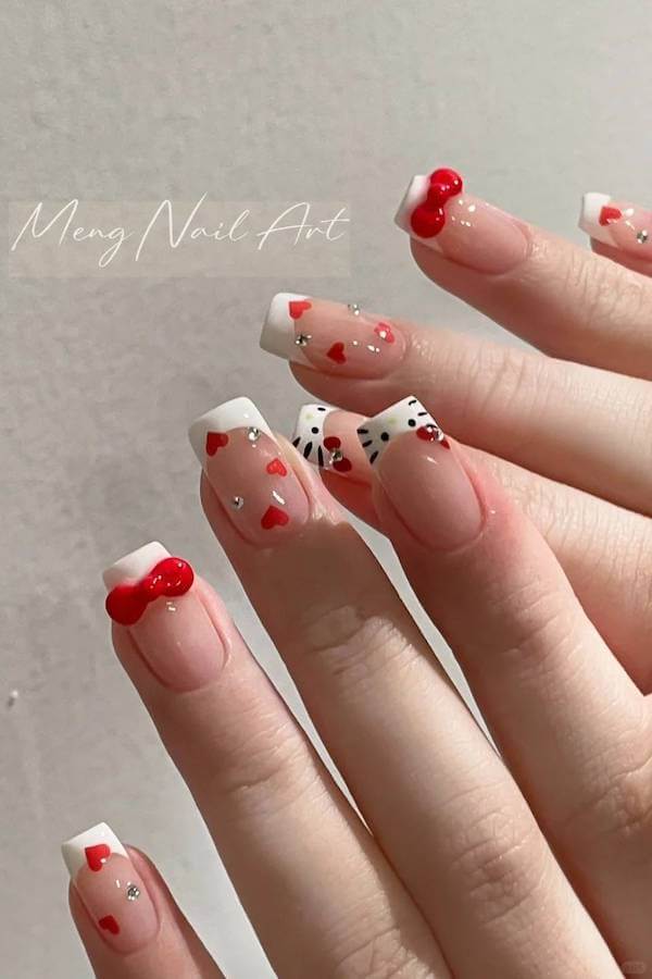 Hello Kitty nails