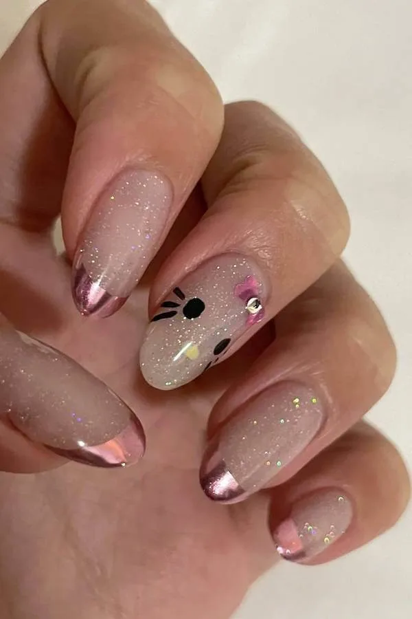 Hello Kitty nails
