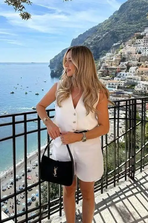 Italian summer outfit for women