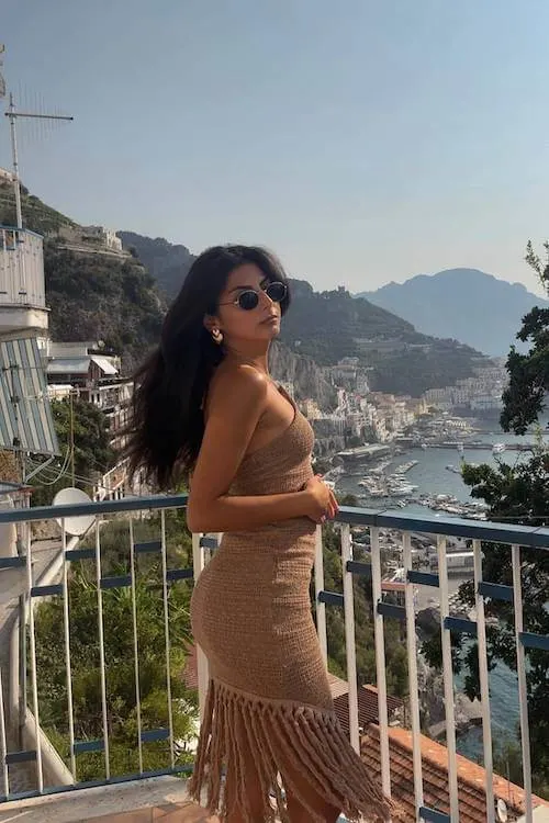 Italian summer outfit for women