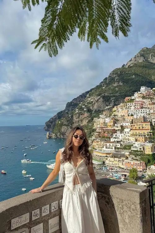 Italian summer outfit for women